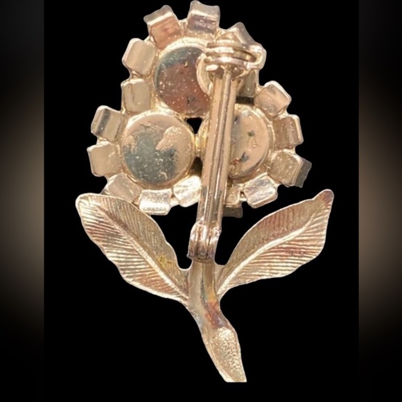 Vintage Gold Rhinestone Floral Flower Bouquet Brooch - Picture 2 of 2